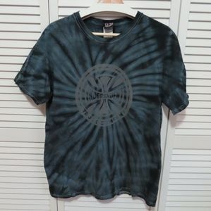 Independent Graphic T-shirt